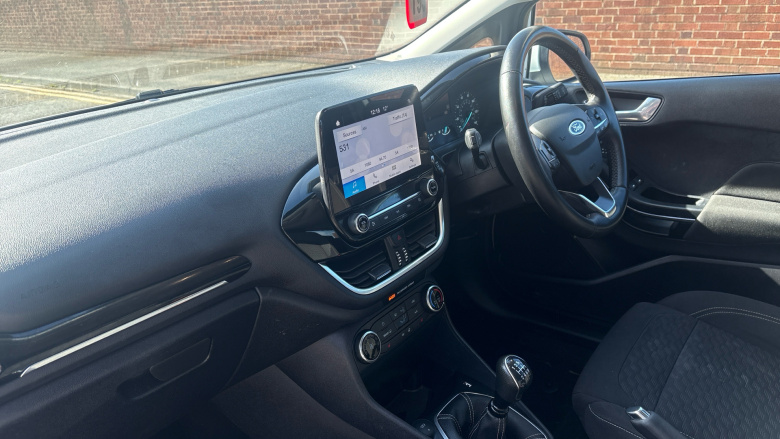 Ford Fiesta 1.0 EcoBoost Hybrid mHEV 125 Titanium 5dr Petrol Hatchback